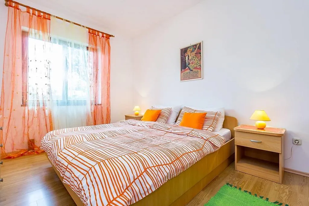 Apartment Mirna Vinkuran Croatia
