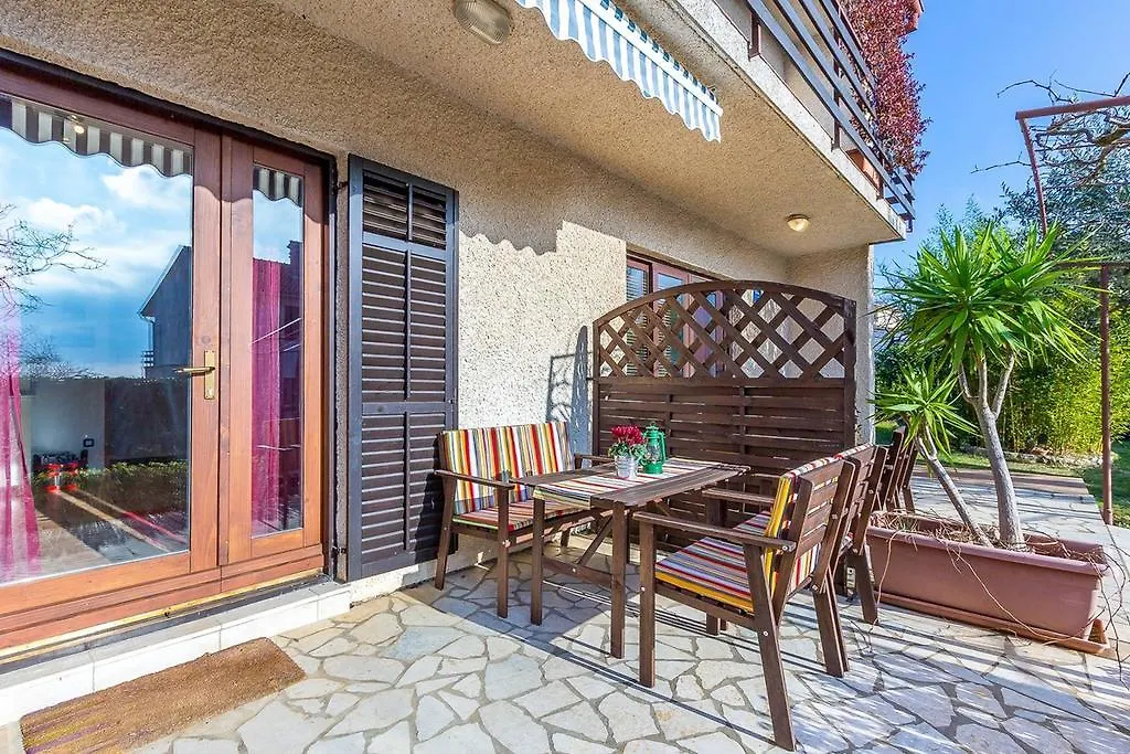 Apartment Mirna Vinkuran
